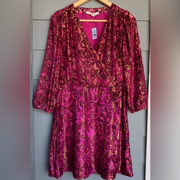 LOFT NEW Petite Size 10 Elegant Velvet Fuchsia Wrap Dress. Mini,Shimmer Floral. - Picture 3 of 12